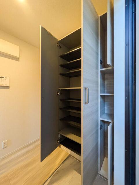 D-ROOM万願寺（205） 収納