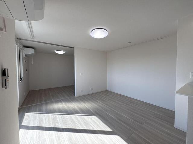 オードリーコート（302） 室内