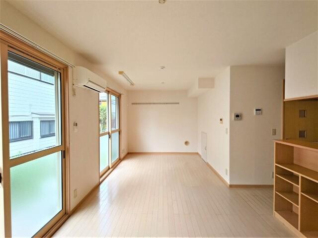 リビングタウン三ッ木　ＡＢ（B102） 部屋画像