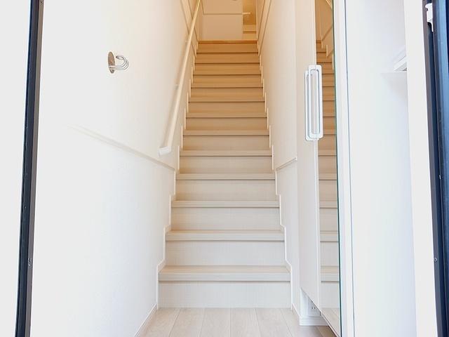 シリウス（202） 玄関
