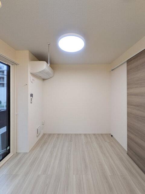 D-ROOM寺町（103） 室内