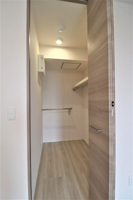 セレスティア南田中（303） 収納