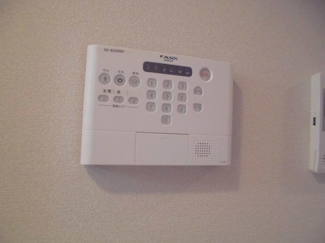 クヴァルチーラ奥戸（107） 部屋画像