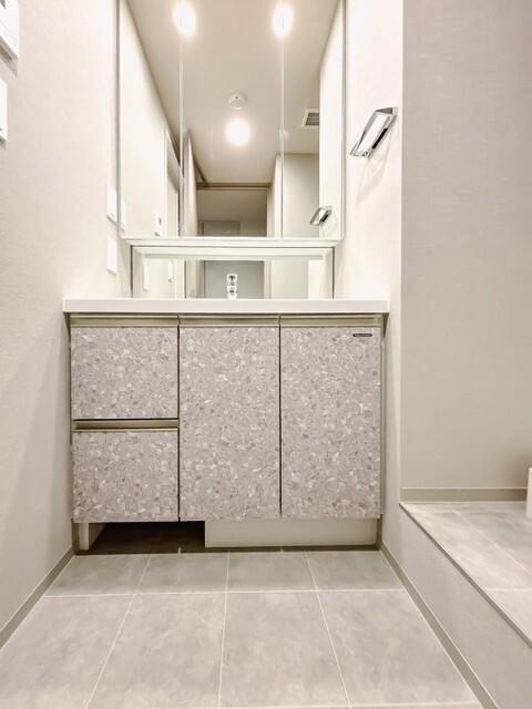 ロイヤルパークス有明（1044） 部屋画像