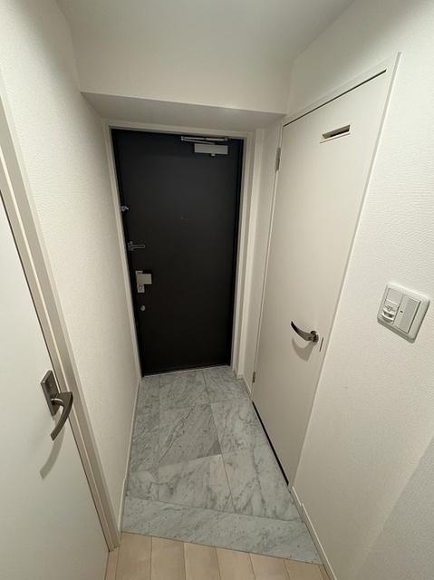 カスタリア茅場町（0506） 玄関