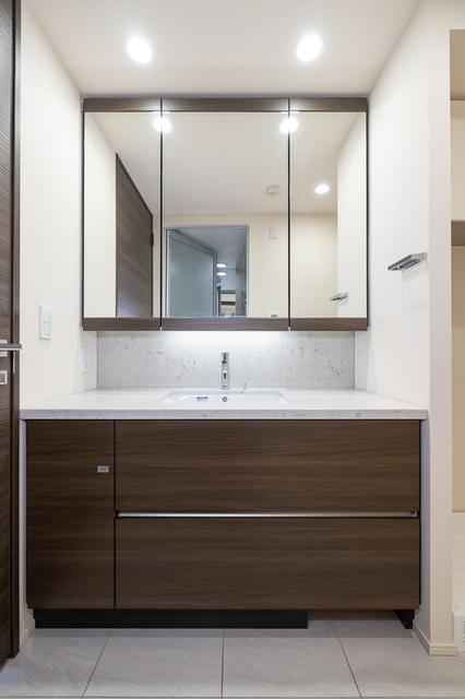 ＳＨＩＲＯＫＡＮＥ　Ｔｈｅ　ＳＫＹ　Ｅ棟（2302） 部屋画像