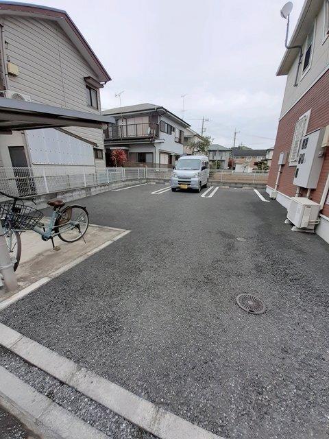 サンパティーク（102） 駐車場