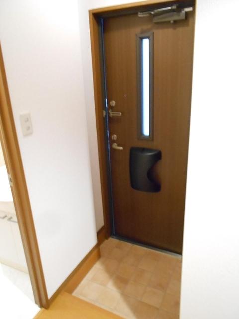 メゾンフルール（102） 玄関