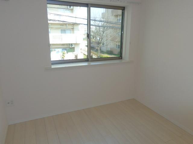 オリーブガーデン 部屋画像