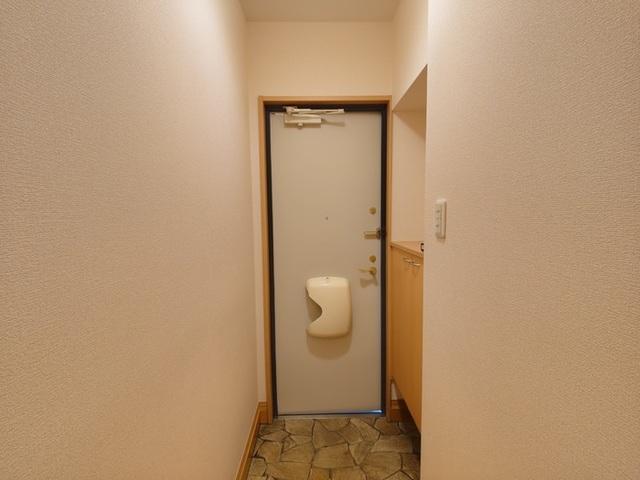 セフィーラ大南（102） 玄関
