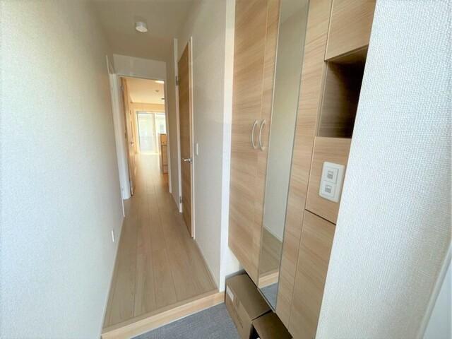 アヴァンティ（101） 玄関