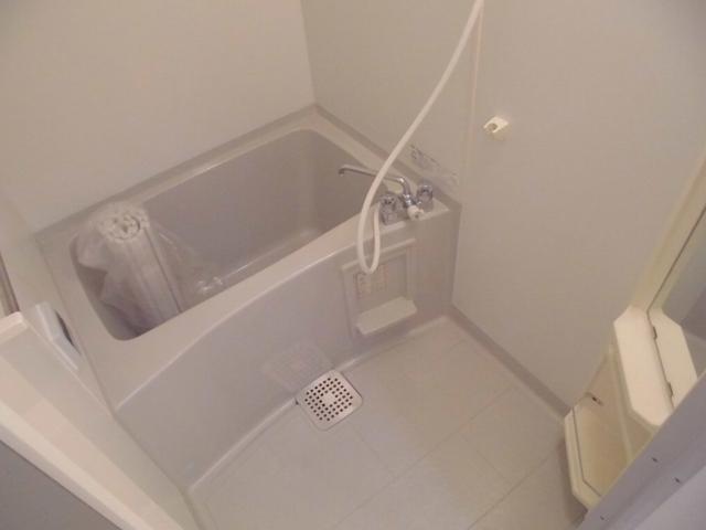 クアルト（101） 部屋画像