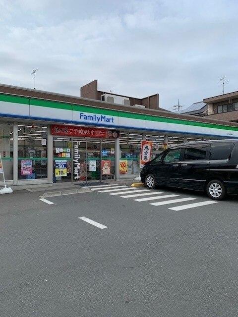 ファミリーマートあきる野秋留店：110m