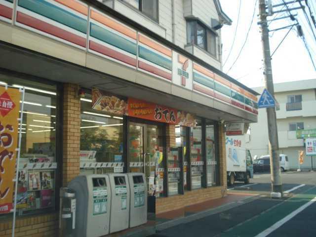 セブンイレブン日野市仲井店：553m