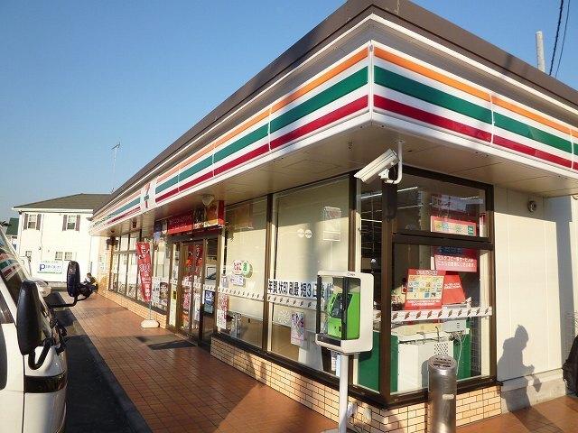セブンイレブン：280m