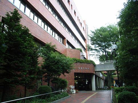 日野市役所：650m