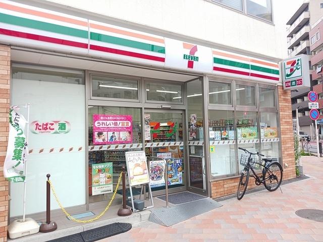 セブンイレブン日暮里中央通り店：131m