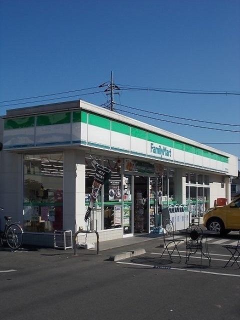 ファミリーマート青梅吉野街道店：1600m