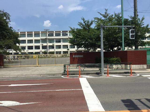 八王子市立長沼小学校：476m