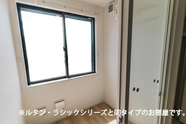 フォンターナ・ガルボⅡ（102） 室内