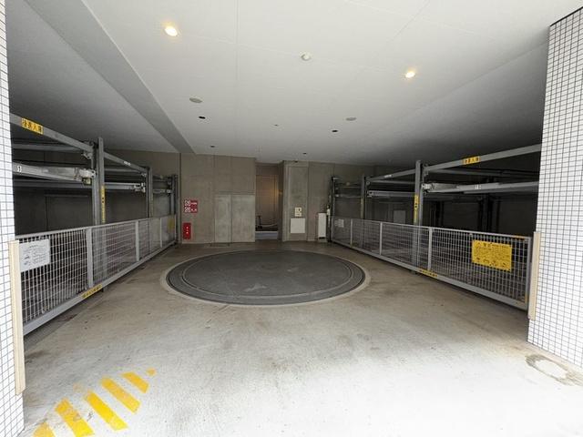 カスタリア茅場町（0506） 駐車場