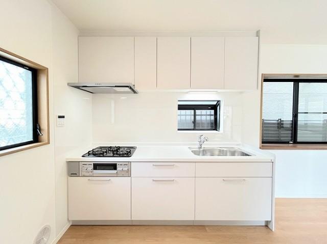 足立区六月　リフォーム戸建て キッチン