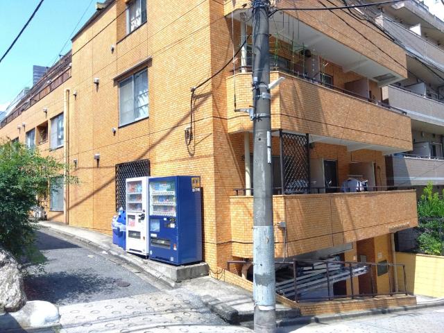 ライオンズマンション西新宿第６ 外観