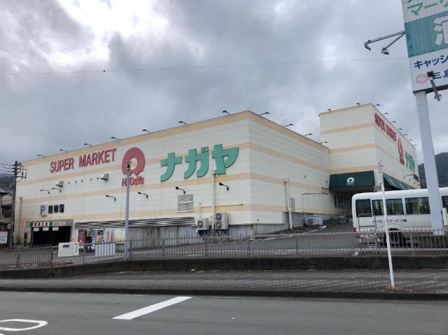 スーパー
