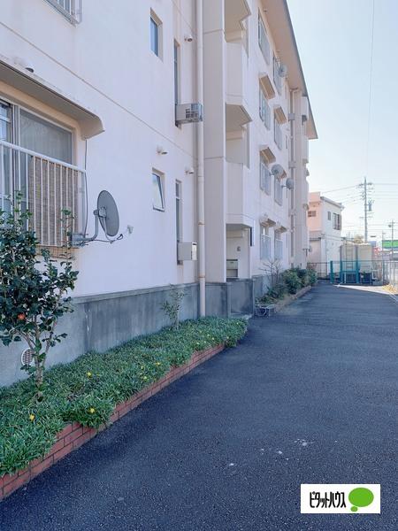 道原マンション（201） エントランス