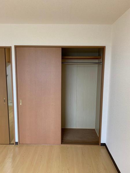 グリーン廣本（108） 収納