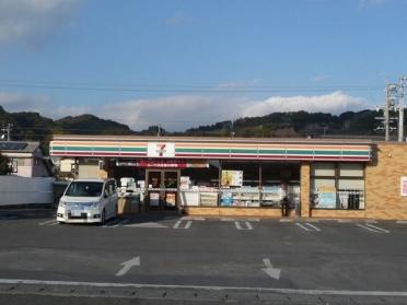 セブンイレブン　音羽町店：550m