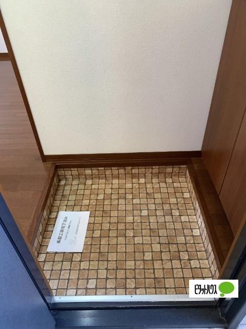 フレンドリー仲田ⅡＢ（102） 玄関