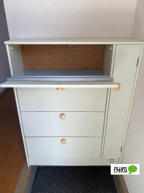 フローラ泉町B（102） 収納