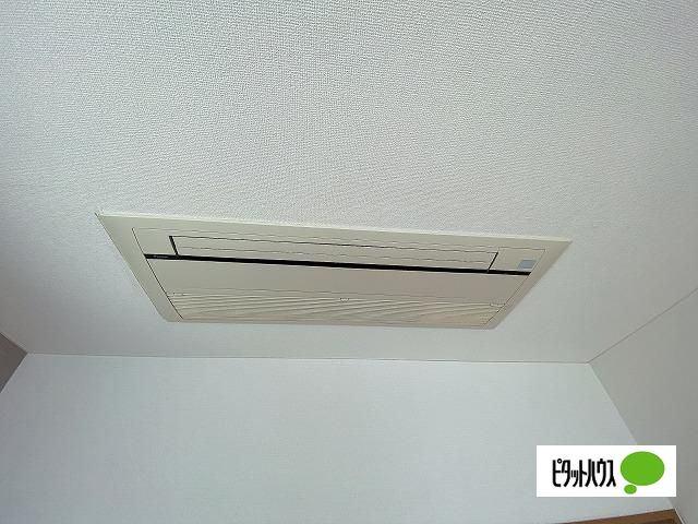 グランパル２１　B（102） 部屋画像