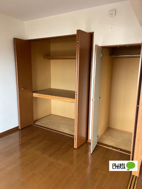 アムール高田（402） 収納