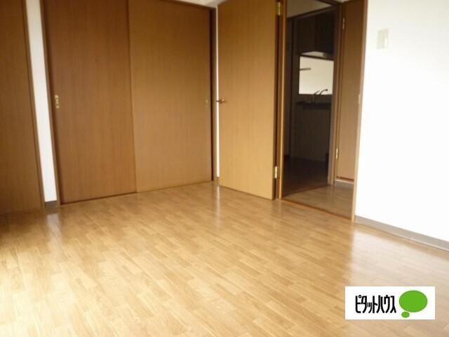 クレッセント江崎（301） 部屋画像