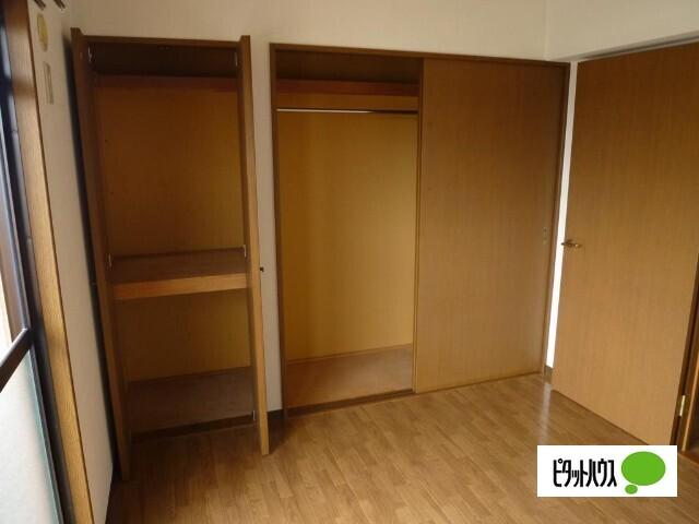 クレッセント江崎（301） 収納