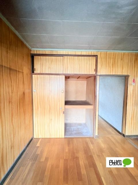 松葉町戸建て（1） 収納
