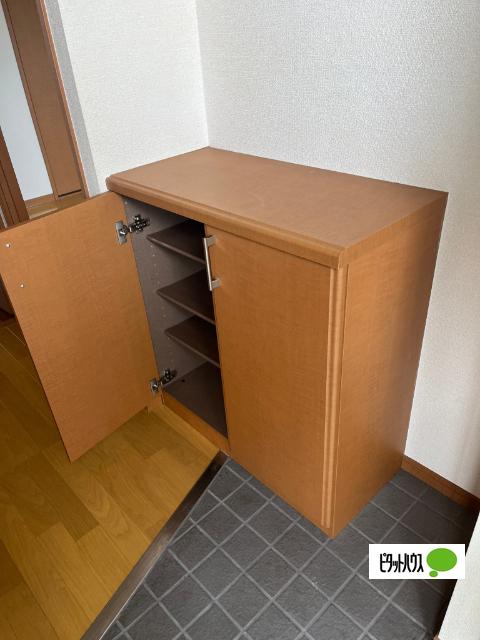 ラ・グリシンヌ（101） 部屋画像