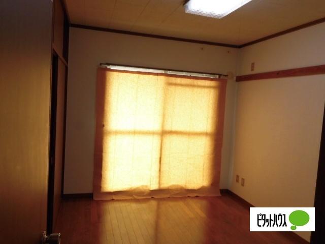 ラフォーレ小石川（302） リビング