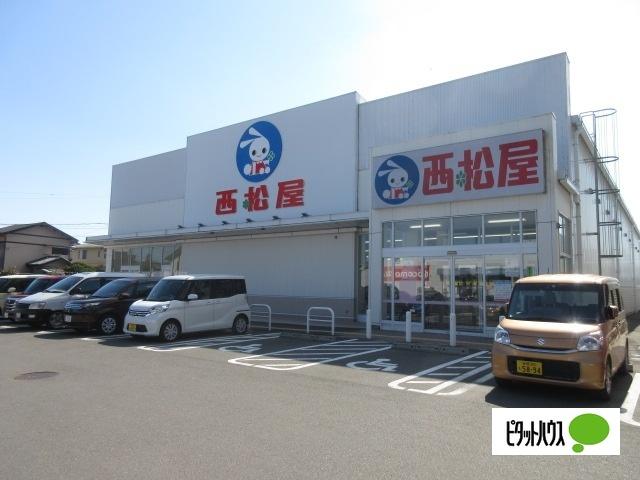 ベビー・子供用品バースデイ島田店：1106m