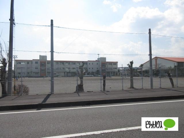 島田市立島田第五小学校：1426m