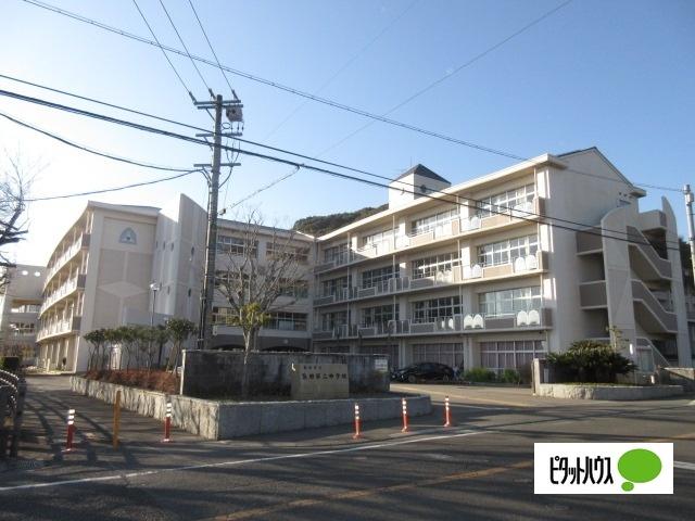 島田市立島田第二中学校：2136m