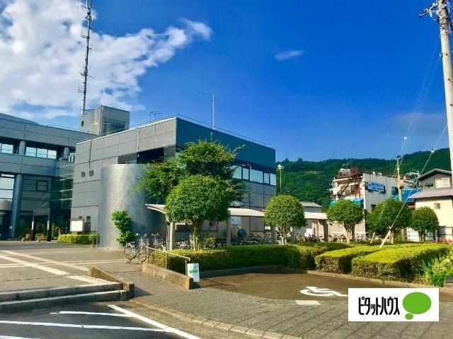 藤枝市岡部支所：1893m