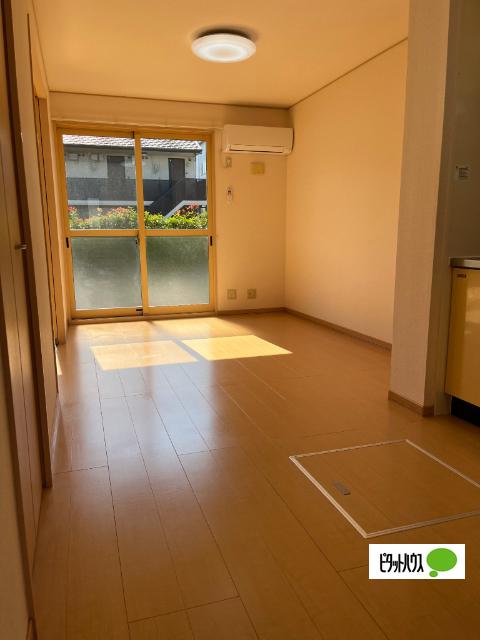 カーメル（102） 部屋画像