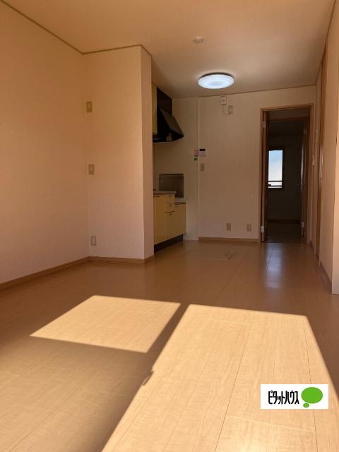 カーメル（102） 部屋画像