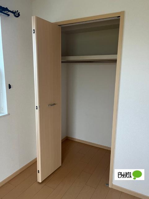 オーシャンテラスⅡ（101） 収納