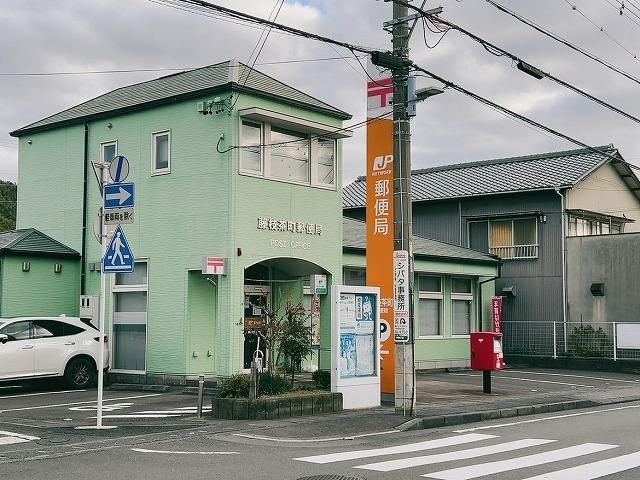 茶町郵便局：550m