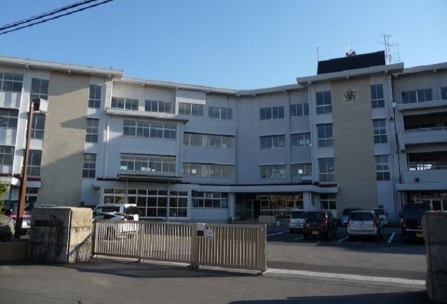 焼津西小学校：1200m