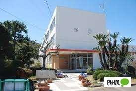 牧之原市立坂部小学校：407m